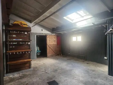 Local en Venta Via Pública