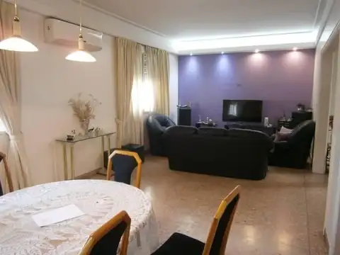 Depto Tipo Casa en Venta en Avellaneda, USD 245.000