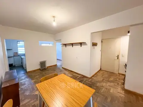 CONDE AL 1400 - FRENTE TODO A NUEVO PATIO TODO SOL APTO PROFESIONAL