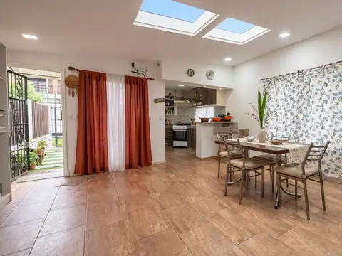 Depto Tipo Casa en Venta en Mar del Plata, USD 72.000