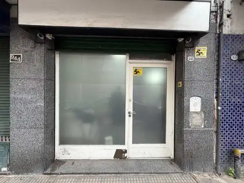LOCAL A LA CALLE BARRACAS VENTA OPORTUNIDAD