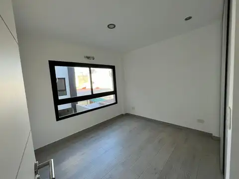 Departamento en Venta en Ramos Mejia, USD 112.000