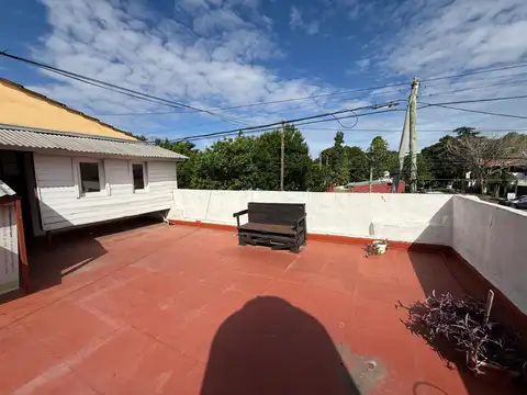 Depto Tipo Casa en Venta en Villa Adelina, USD 50.000