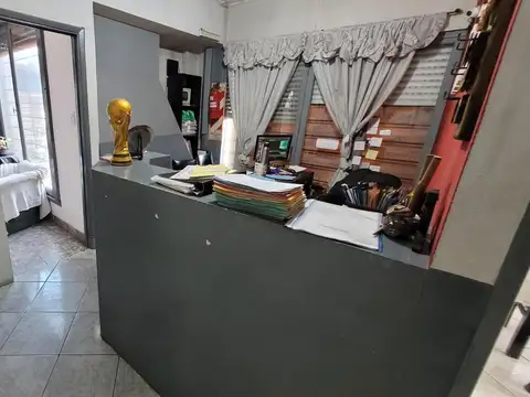 Local en Venta 40 años