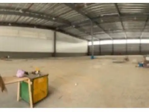 Galpon en Alquiler 500  mts Frente