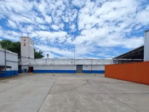 Depósito logístico y/o industrial en Munro