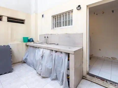 Depto Tipo Casa en Venta en Villa Luro, USD 64.000