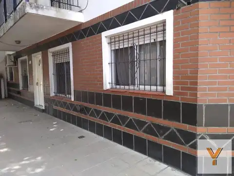 Depto Tipo Casa 4 ambientes con 1 baño