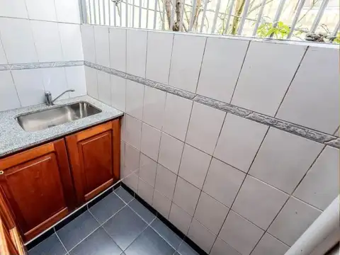 Depto Tipo Casa en Venta de 2 ambientes
