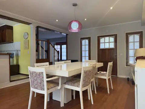 Casa en Alquiler de 3 dormitorios