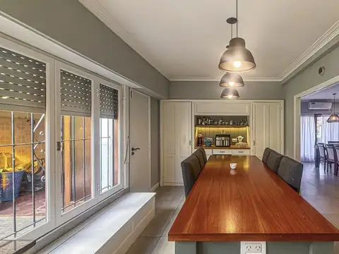 VENTA CASA 4 AMB QUINCHO CON DEPENDENCIA Y PILETA
