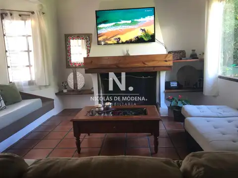 Casa en Alquiler Temporal en Pinares, USD 5.000