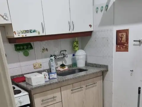 Cespedes 3500, Piso 6