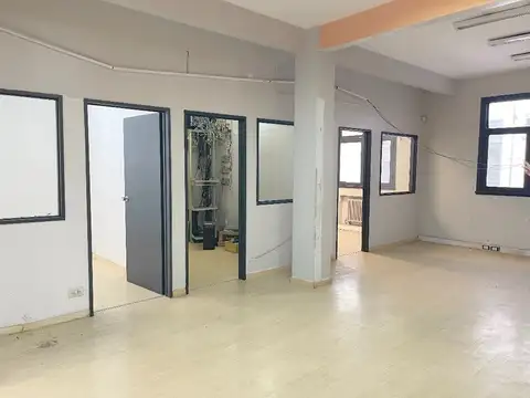 Oficina en Venta en Tribunales, USD 145.000