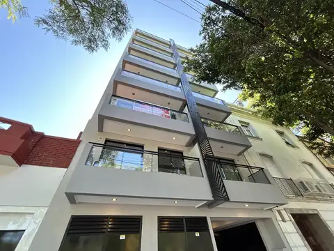 VENTA Departamento 2 amb con balcon - Villa Ortuzar