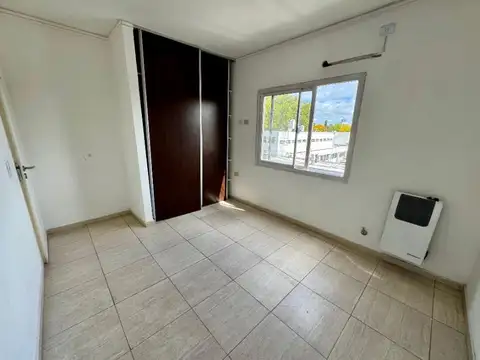 Departamento en Alquiler en Merlo Sur, $ 680.000