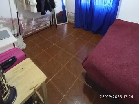 Casa de dos dormitorios lote de 10 x 20