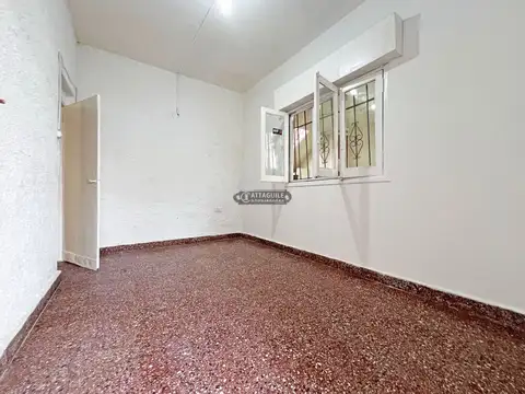 Casa - Alquiler - Argentina, Merlo - LEVENE 100