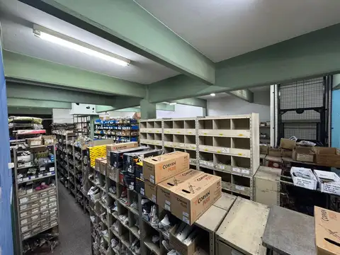 Local en Venta 40 años