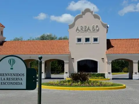 Terreno en Venta en Área 60, USD 18.000