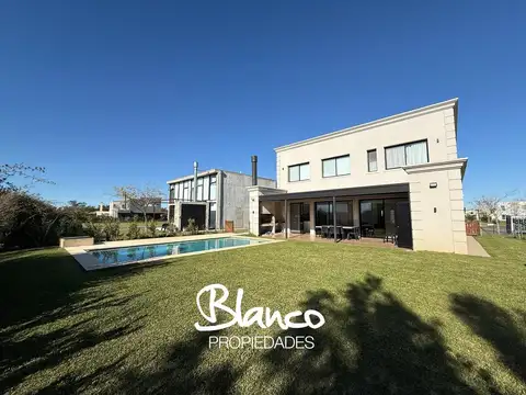 Puertos del Lago - Acacias 100