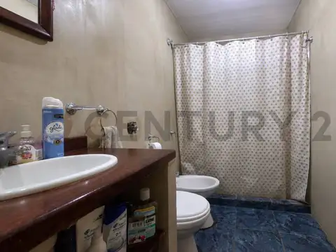 Venta de PH Dos dormitorios, Los Hornos
