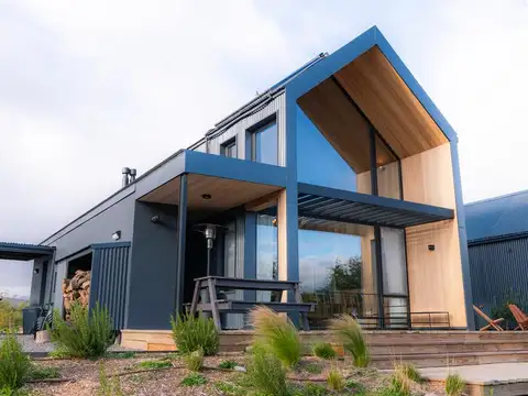 Casa en  Las marias del valle con costa de rio