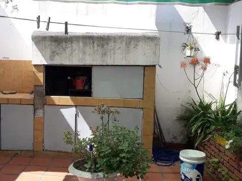 Casa en Venta en Alberdi, USD 85.000