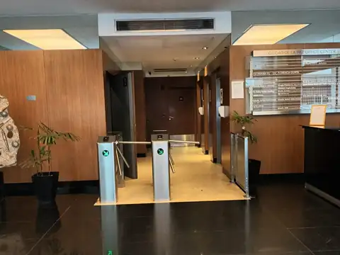 Oficina 3 ambientes con 1 baño