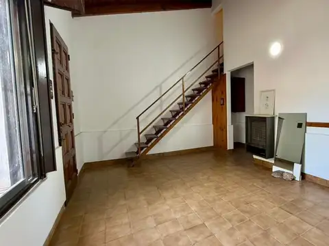 Depto Tipo Casa en Venta en Bahía Blanca, USD 64.000