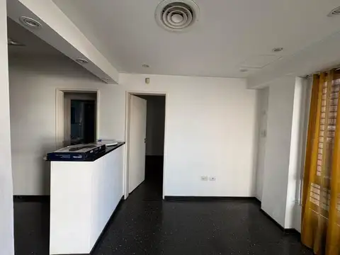 Depto Tipo Casa en Alquiler en Villa Saenz Peña, $ 650.000