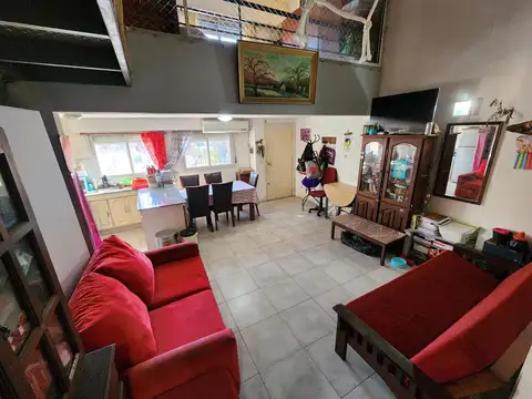 Depto Tipo Casa en Venta de 2 dormitorios