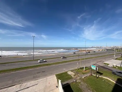 Felix U Camet 1217 , Piso 2