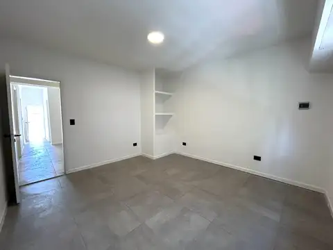 Depto Tipo Casa 4 ambientes con 1 baño
