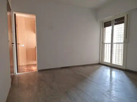 Altolaguirre 2100 , Piso 6