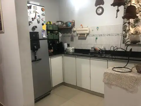 Casa en Venta en Valentin Alsina, USD 110.000