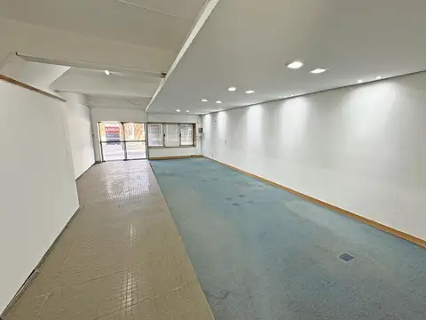 Local - Depto - Cochera en venta