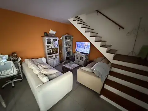 Depto Tipo Casa en Venta al Norte