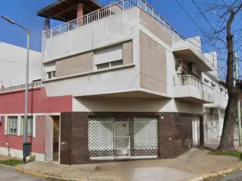 Local - Parque Chacabuco