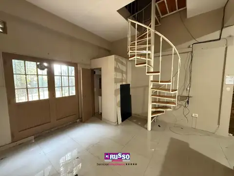 Oficina en Alquiler al Norte