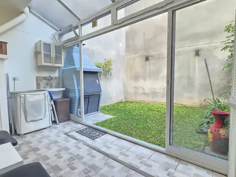 Depto Tipo Casa en Venta en Barrio San Pedro, USD 122.000