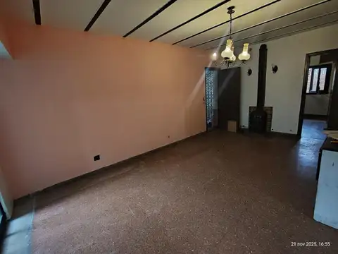 Depto Tipo Casa en Alquiler de 3 ambientes