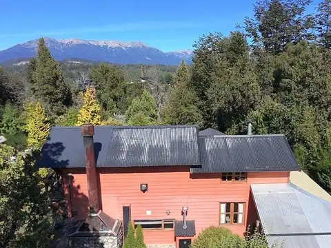 Casa 5 ambientes con 2 baños