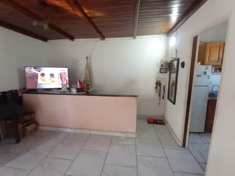 MUNRO PH A LA VENTA TRES AMBIENTES PRIMER PISO POR ESCALERA