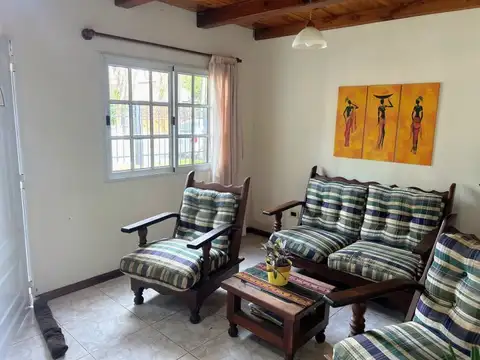 Casa en Venta en Barrio Granadero Baigorria, USD 129.000