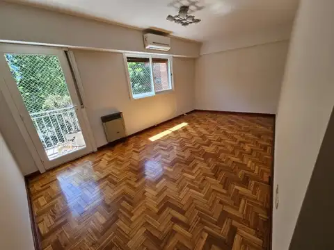 Departamento en Alquiler en Villa del Parque, $ 800.000
