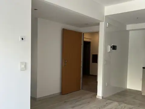 Blanco Encalada 5400, Piso 5