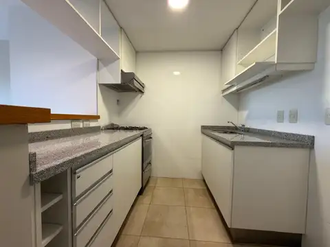 Departamento en Alquiler con 1 cocheras