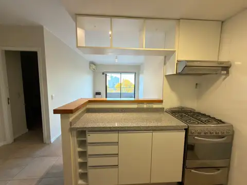 Departamento en Alquiler en Godoy Cruz, $ 700.000