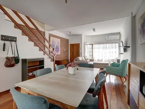 Casa 4 ambientes con 3 baños